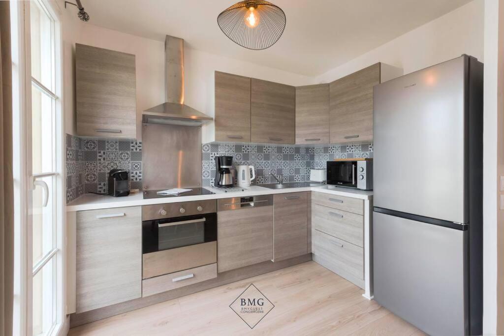 Royal Appartement Disneyland Bmyguest Serris Exterior photo