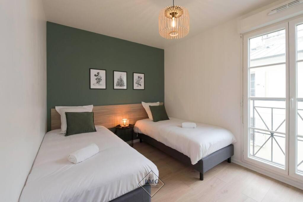Royal Appartement Disneyland Bmyguest Serris Exterior photo
